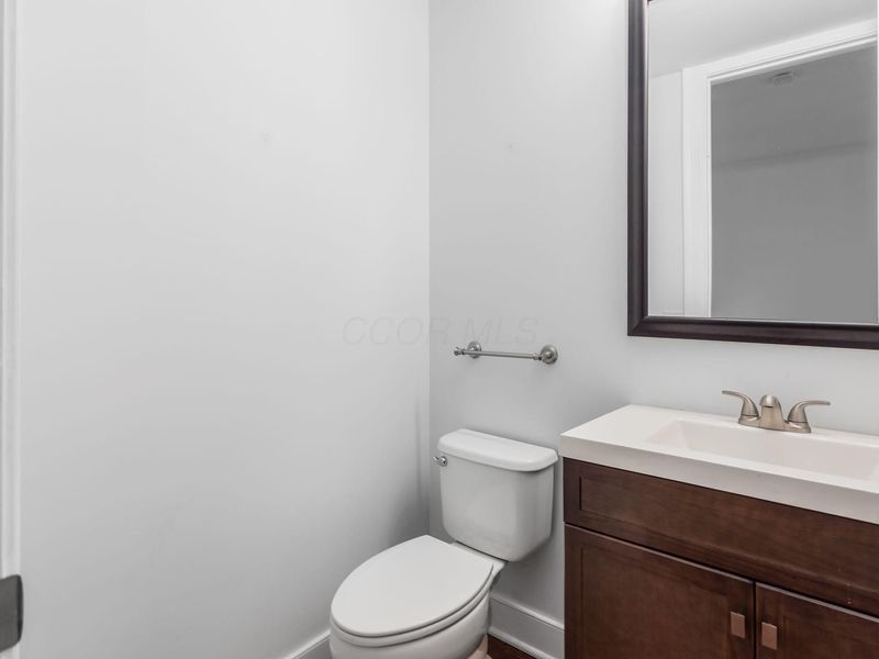 224 E Gay Street, Unit TH27, Columbus, OH 43215 Photo 32