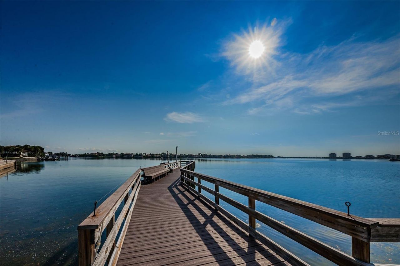 5130 Brittany Drive S, Unit 202, Saint Petersburg, FL 33715 Photo