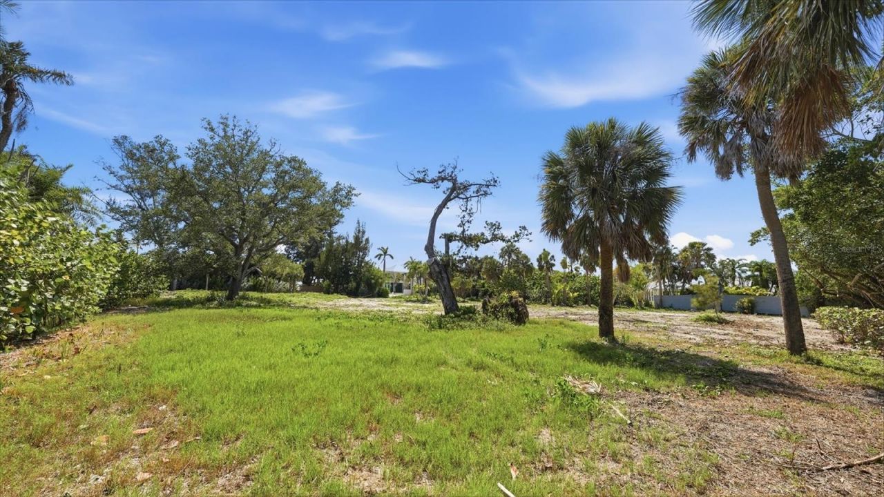 7723 Sanderling Road, Sarasota, FL 34242 Photo