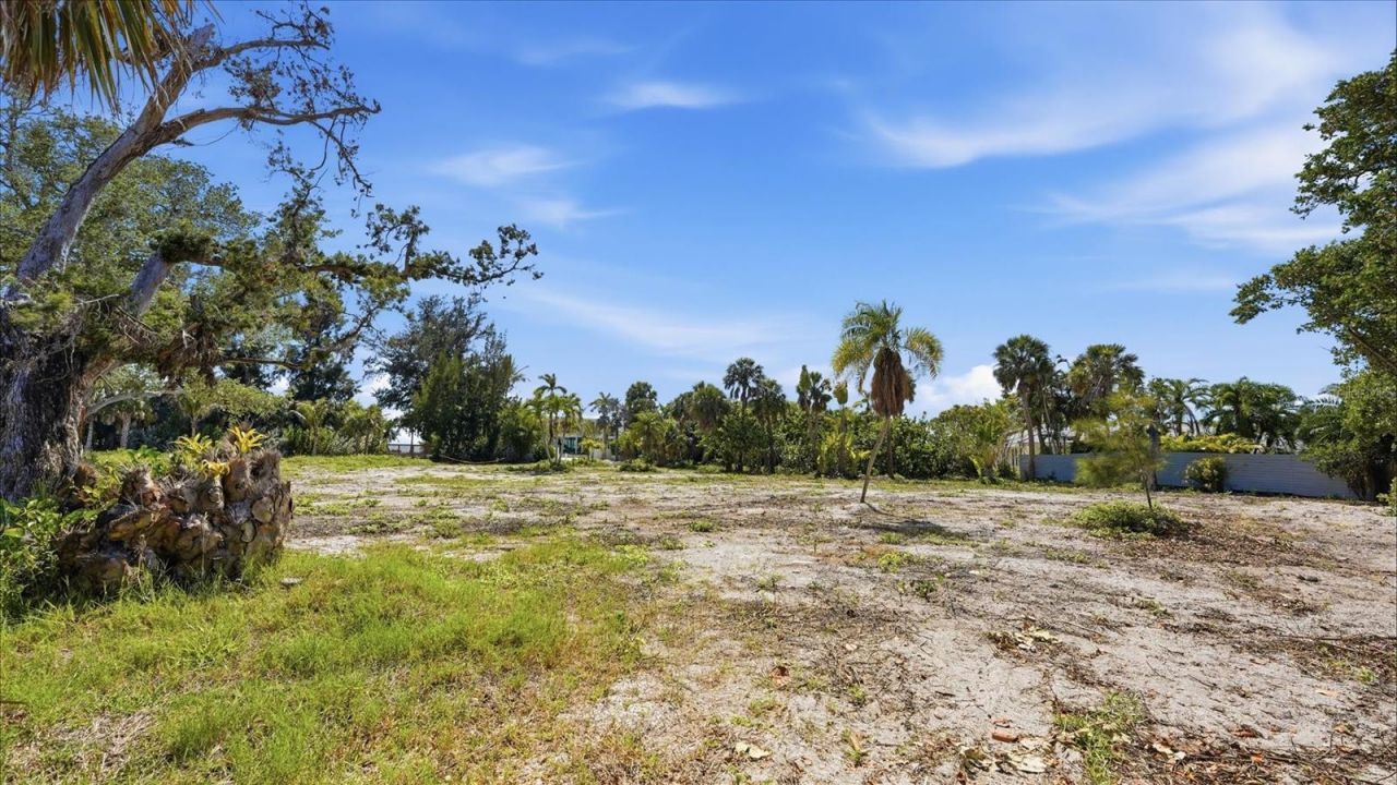 7723 Sanderling Road, Sarasota, FL 34242 Photo
