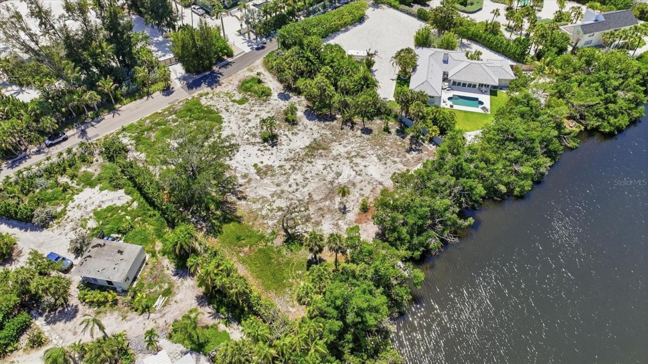 7723 Sanderling Road, Sarasota, FL 34242 Photo