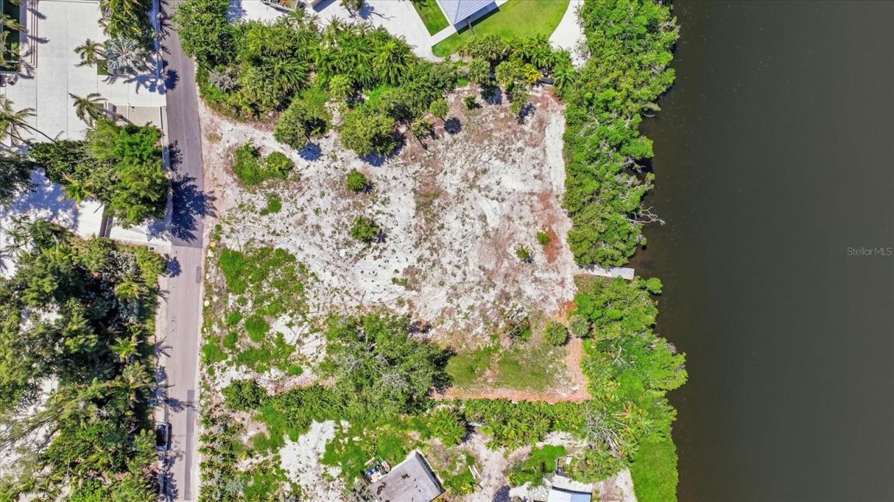 7723 Sanderling Road, Sarasota, FL 34242 Photo