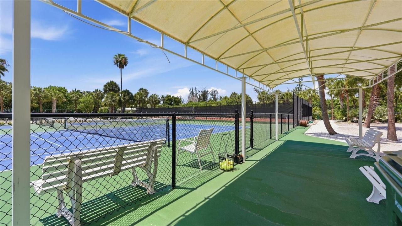 7723 Sanderling Road, Sarasota, FL 34242 Photo