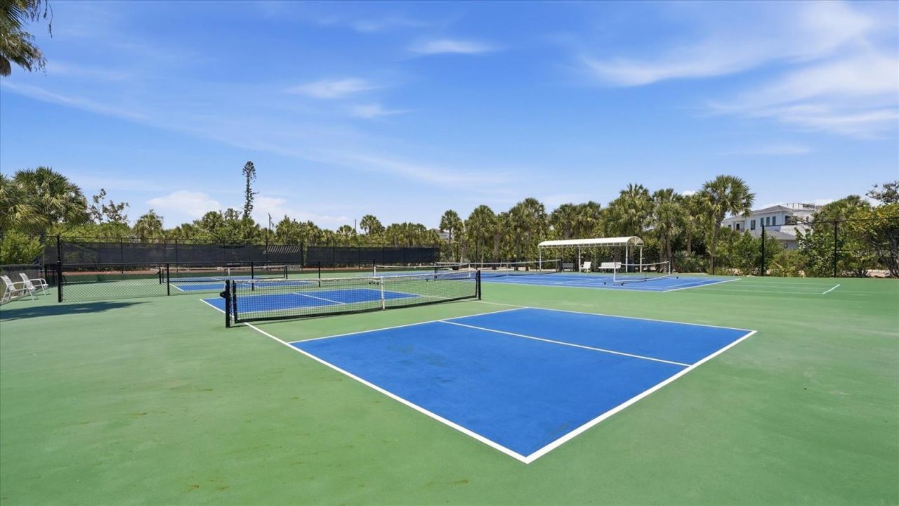 7723 Sanderling Road, Sarasota, FL 34242 Photo