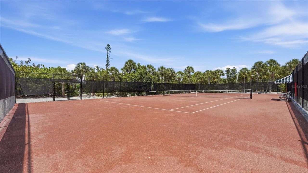 7723 Sanderling Road, Sarasota, FL 34242 Photo