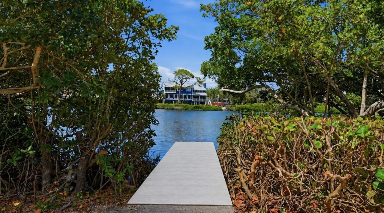7723 Sanderling Road, Sarasota, FL 34242 Photo
