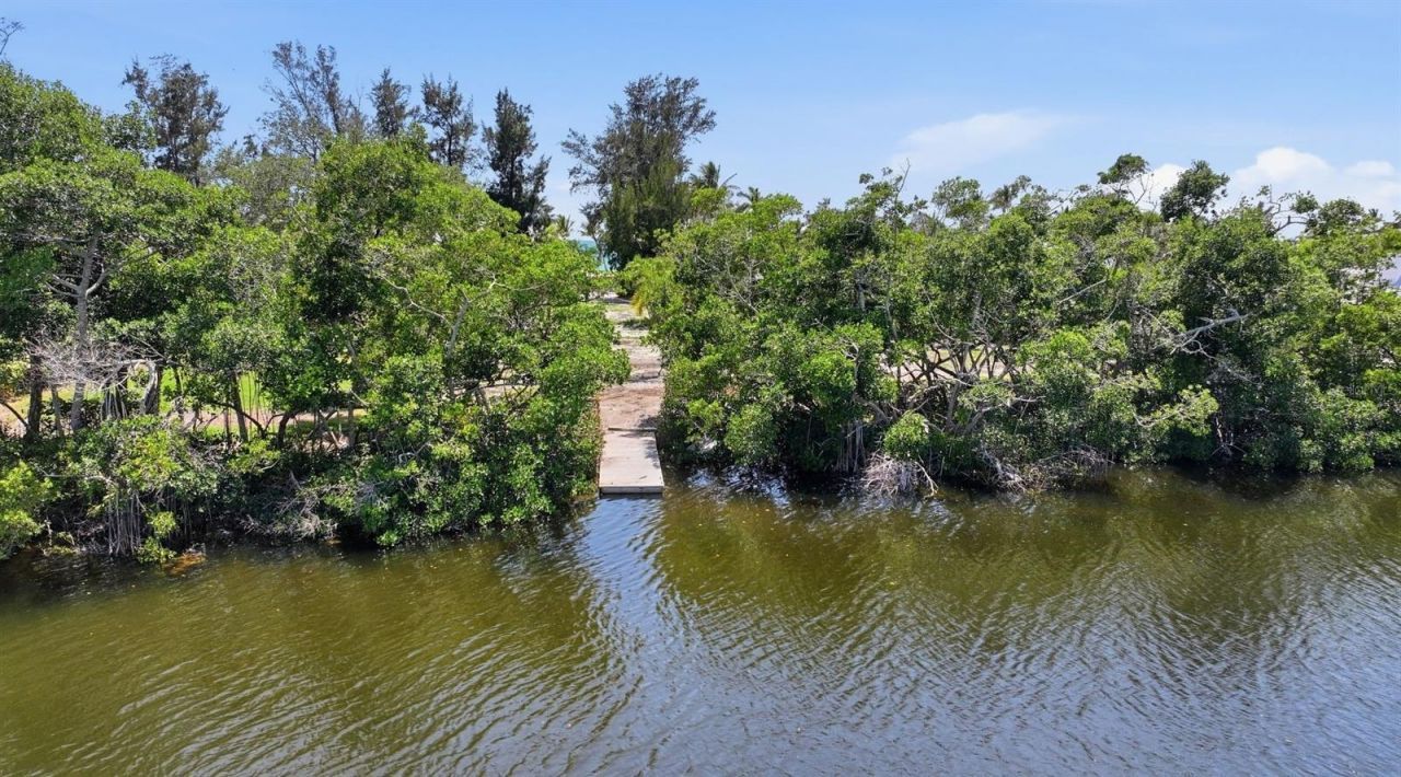 7723 Sanderling Road, Sarasota, FL 34242 Photo