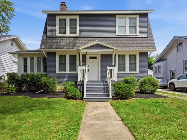714 Arlington Court, Champaign, IL 61820