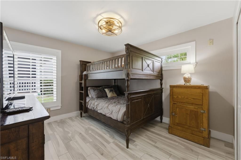 858 SE 1st Ter, Cape Coral, FL 33990 Photo