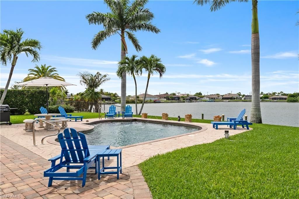 858 SE 1st Ter, Cape Coral, FL 33990 Photo
