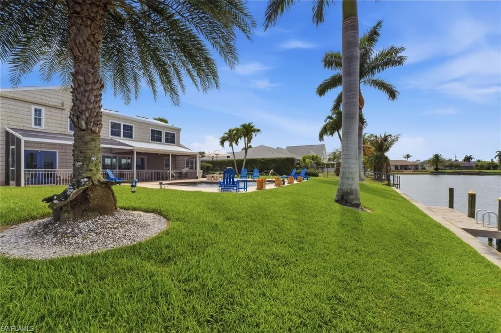 858 SE 1st Ter, Cape Coral, FL 33990 Photo