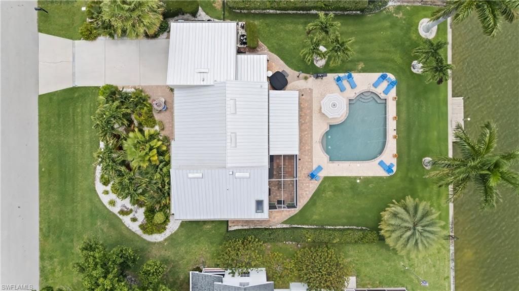 858 SE 1st Ter, Cape Coral, FL 33990 Photo