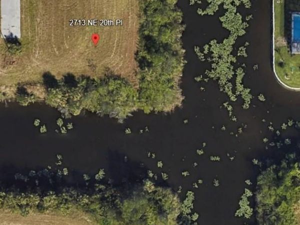 2713 NE 20th PL , CAPE CORAL, FL 33909