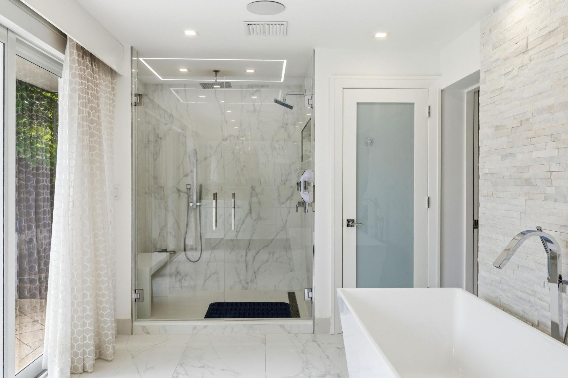 33 Oregon Lane, Boca Raton, FL 33487 Photo