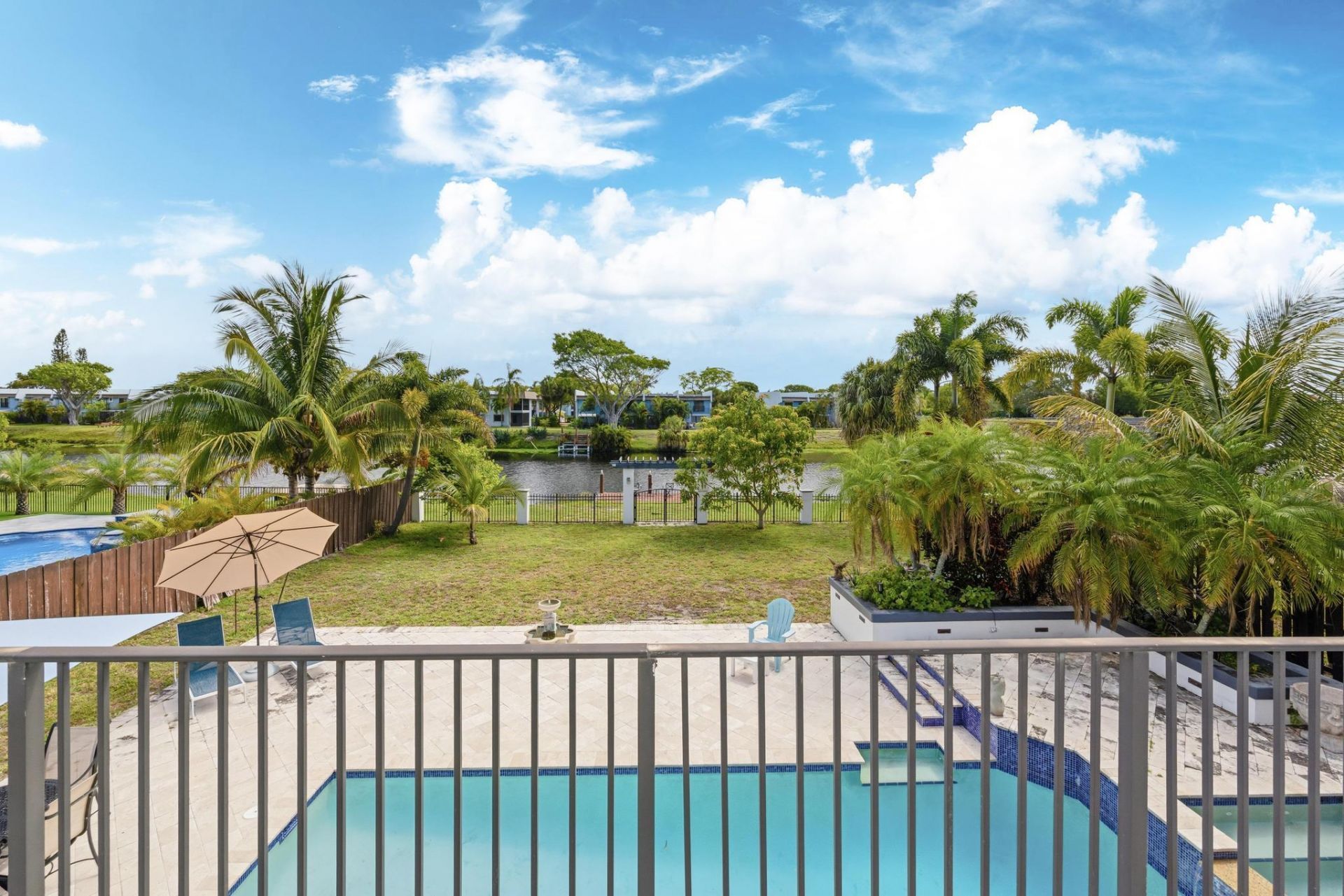 33 Oregon Lane, Boca Raton, FL 33487 Photo