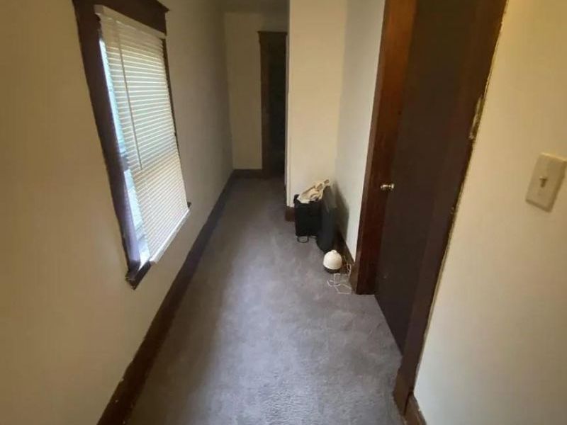 727 Riddle Road, Cincinnati, OH 45220 Photo 11