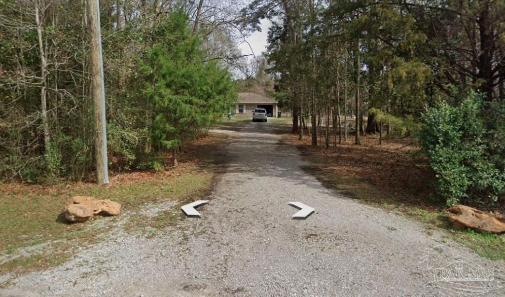 1830 Cedar Park Dr, Cantonment, FL 32533 Main Photo