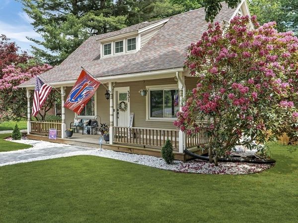 331 Elm St, East Longmeadow, MA 01028