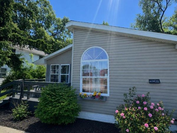 6139 Dorr Street, Toledo, OH 43615