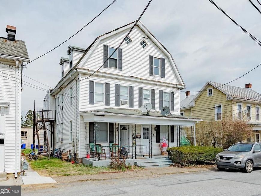 104-106 W Green Street, Mechanicsburg, PA 17055 Main Photo