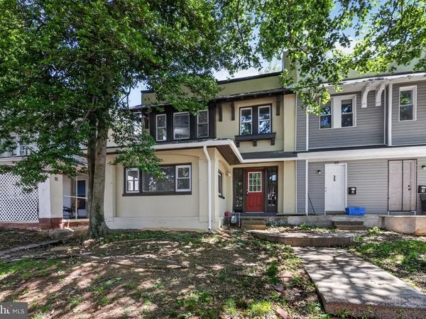 37 E MOWRY STREET , CHESTER, PA 19013