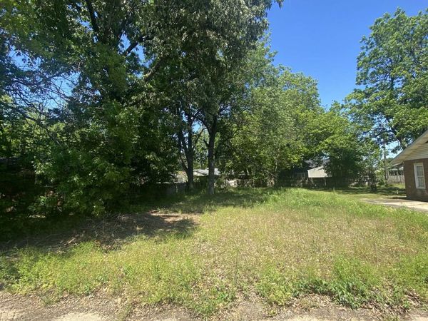 112 W Poplar Street , Walnut Ridge, AR 72476