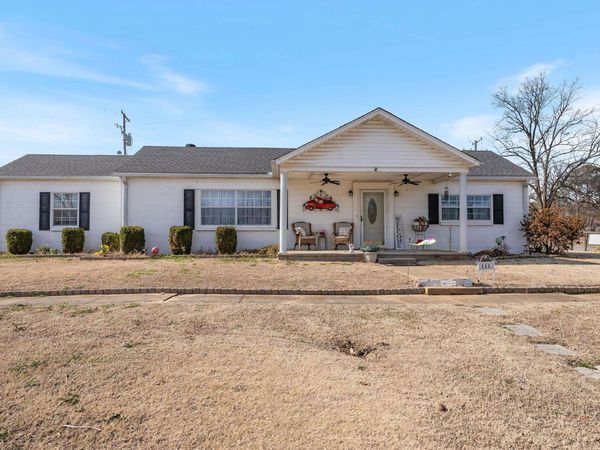 111 NW Front St. , Bradford, AR 72020