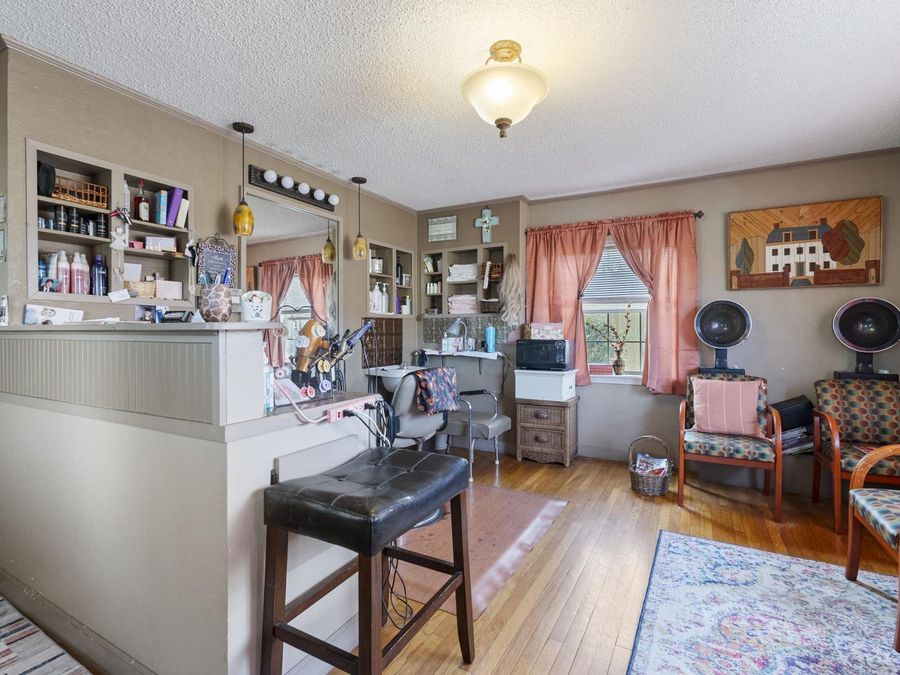 Property Image 38