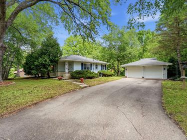 6971 W 192nd Avenue, Eden Prairie, MN 55346