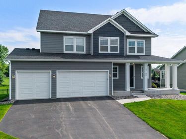 9188 Maas Circle, Minnetrista, MN 55375