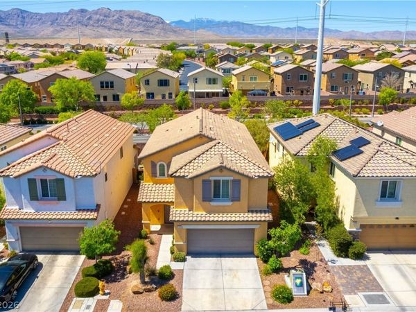 7741 Donner Peak Street , Las Vegas, NV 89166