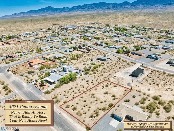 5621 Genoa Avenue , Pahrump, NV 89060