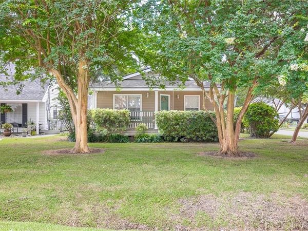 9602 RED CHURCH Lane , Destrehan, LA 70047