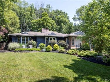 144 Hillcrest Rd , East Aurora, NY 14052