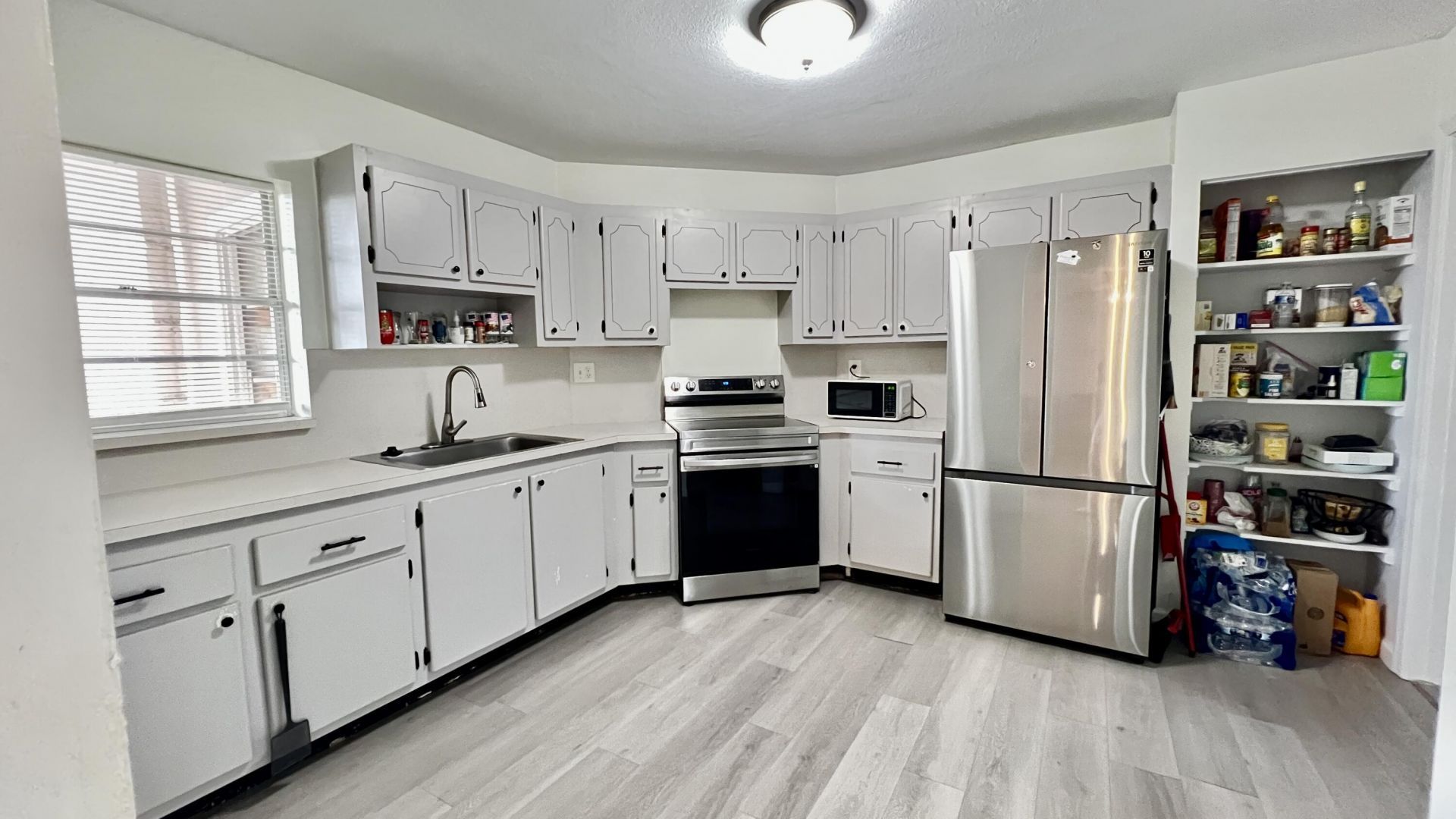 7 Greenway Village N, Unit 105, Royal Palm Beach, FL 33411 Photo