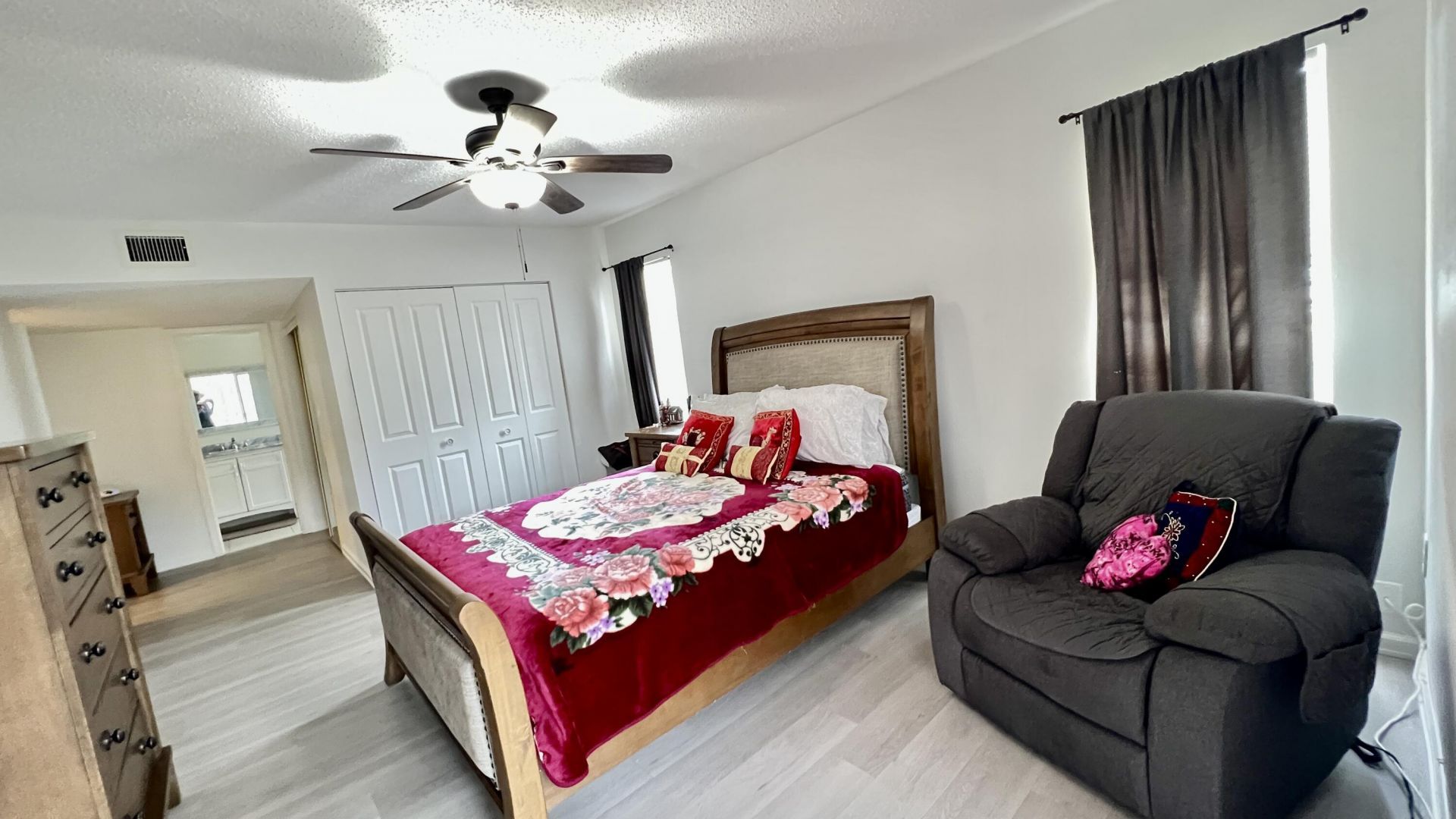 7 Greenway Village N, Unit 105, Royal Palm Beach, FL 33411 Photo