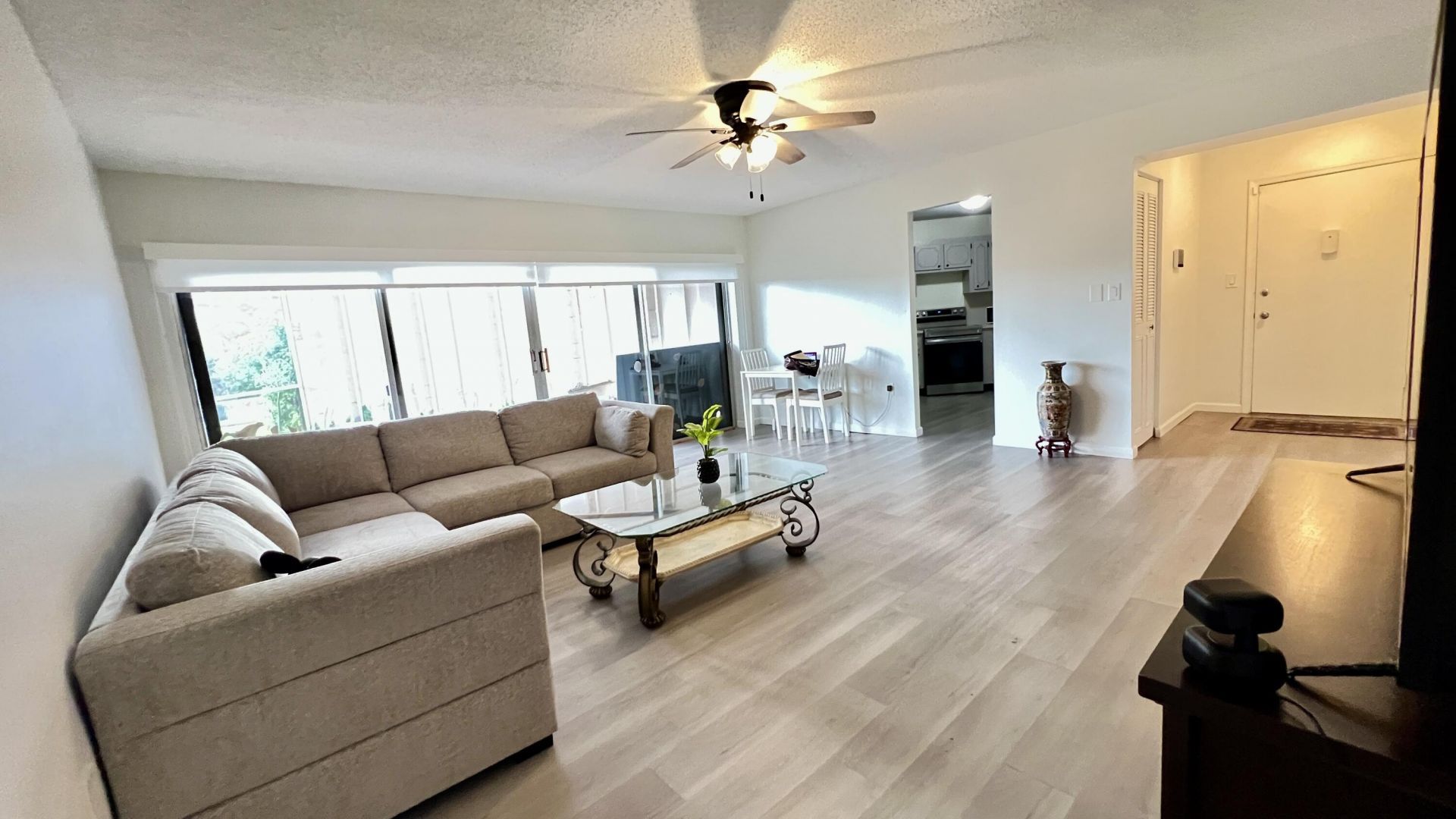 7 Greenway Village N, Unit 105, Royal Palm Beach, FL 33411 Photo