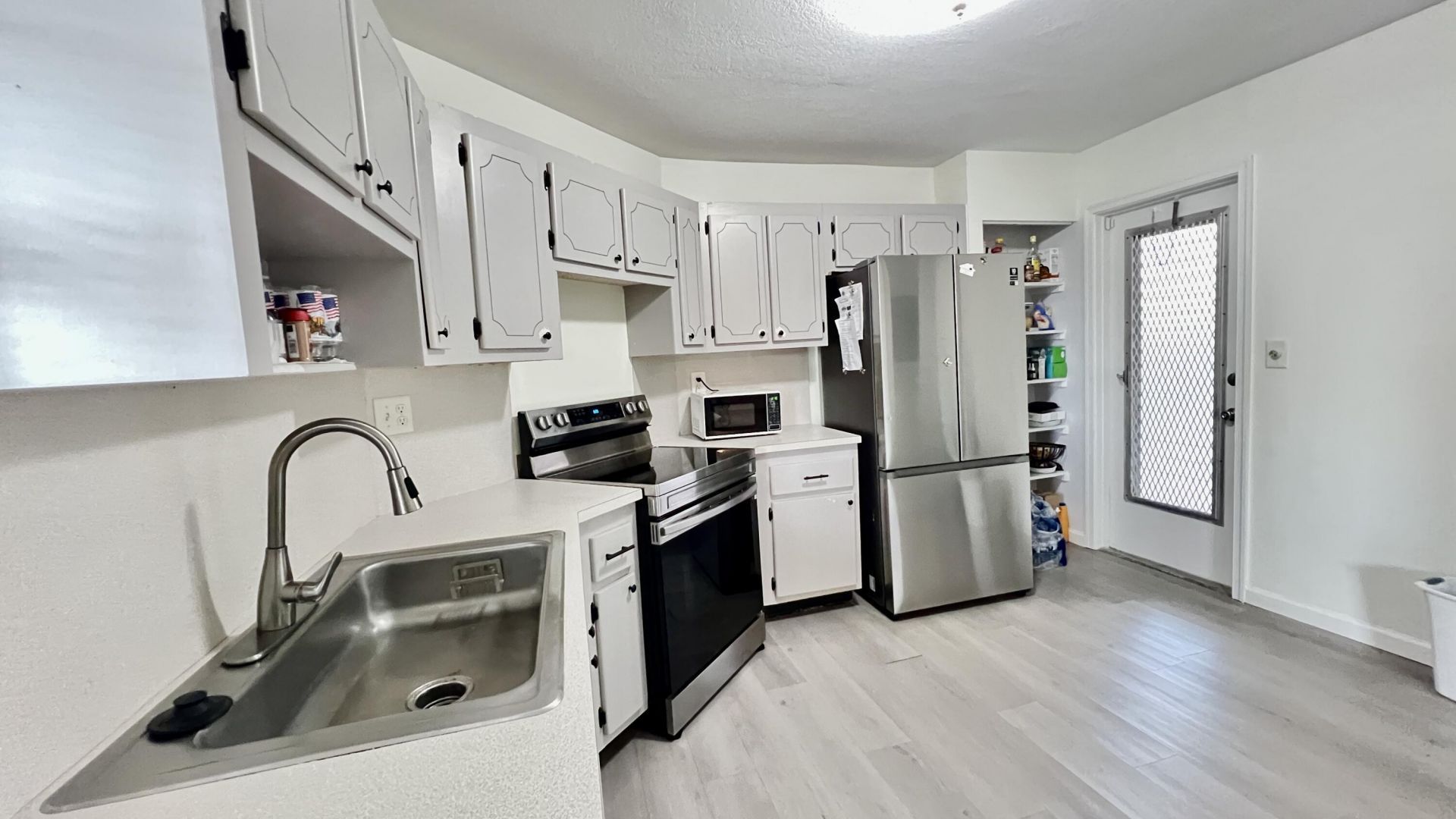 7 Greenway Village N, Unit 105, Royal Palm Beach, FL 33411 Photo
