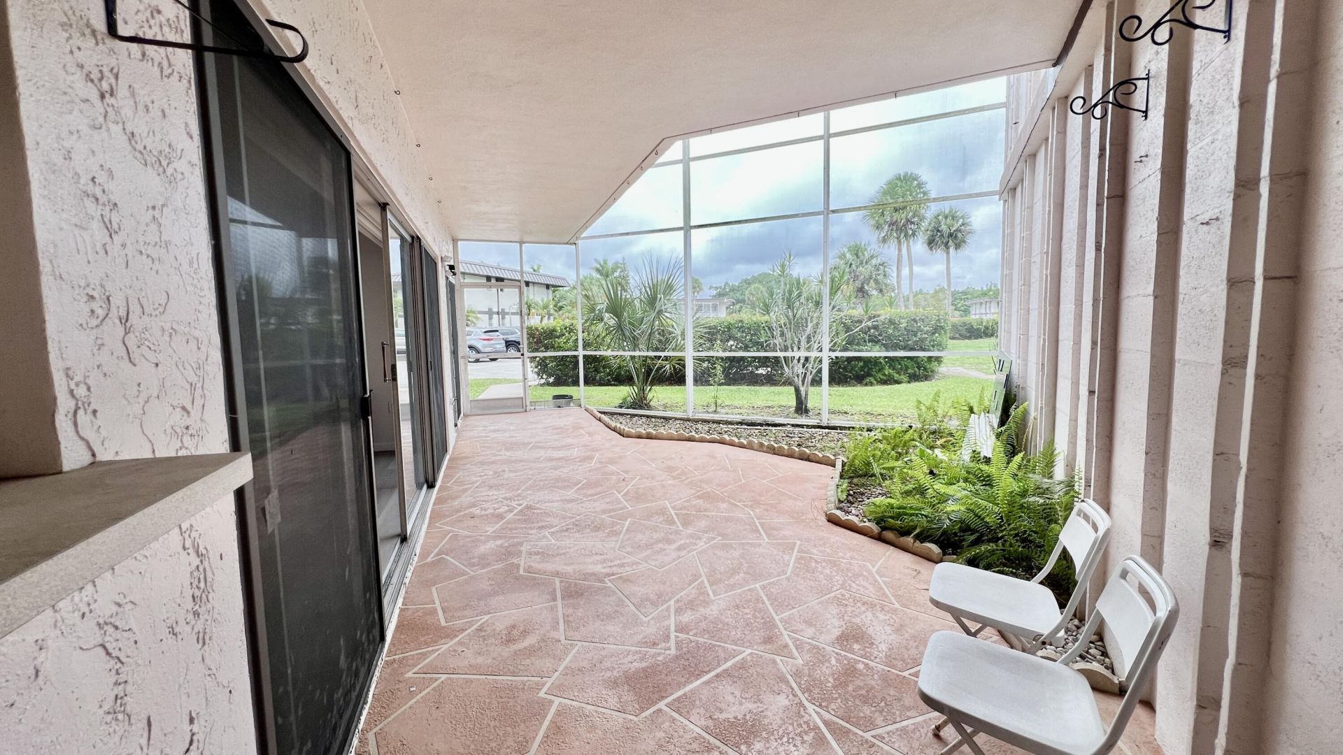 7 Greenway Village N, Unit 105, Royal Palm Beach, FL 33411 Photo