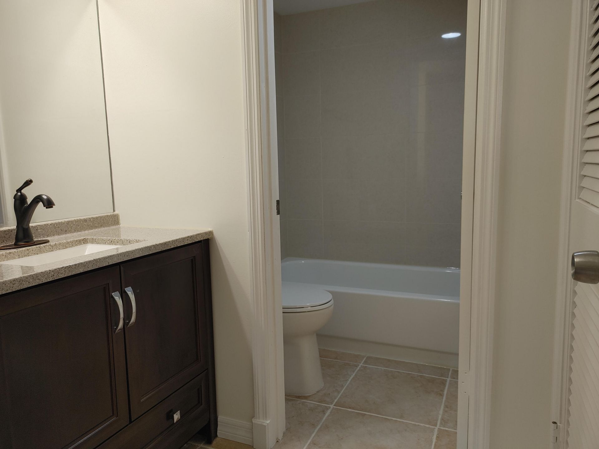 801 SE Central Parkway, Unit 7, Stuart, FL 34994 Photo