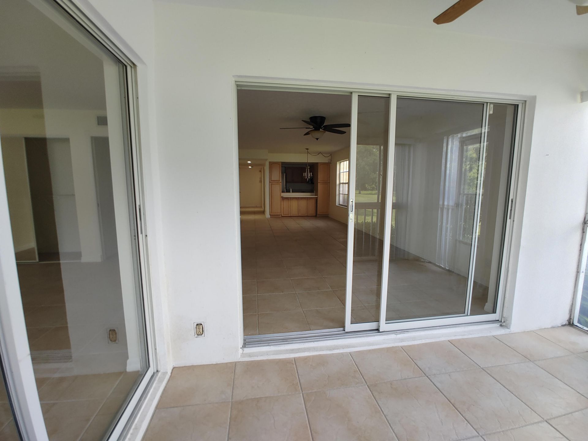 801 SE Central Parkway, Unit 7, Stuart, FL 34994 Photo