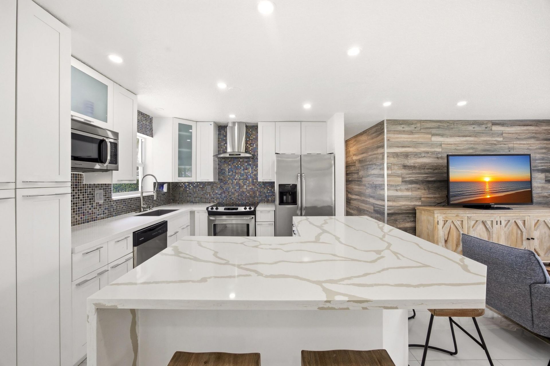 817 SE 16th Street, Deerfield Beach, FL 33441 Photo