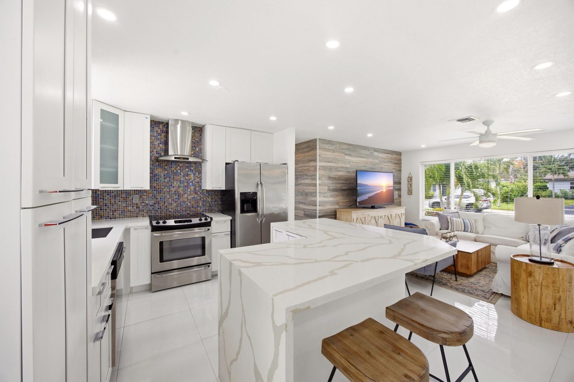 817 SE 16th Street, Deerfield Beach, FL 33441 Photo