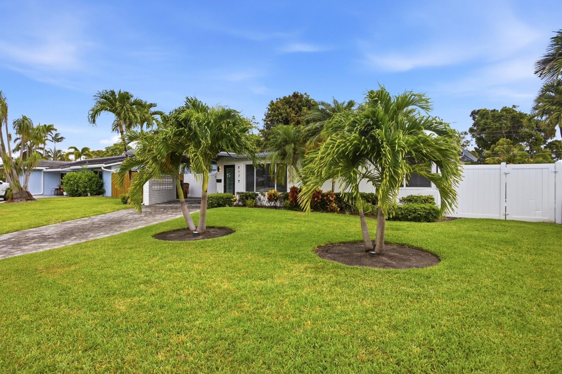 817 SE 16th Street, Deerfield Beach, FL 33441 Photo