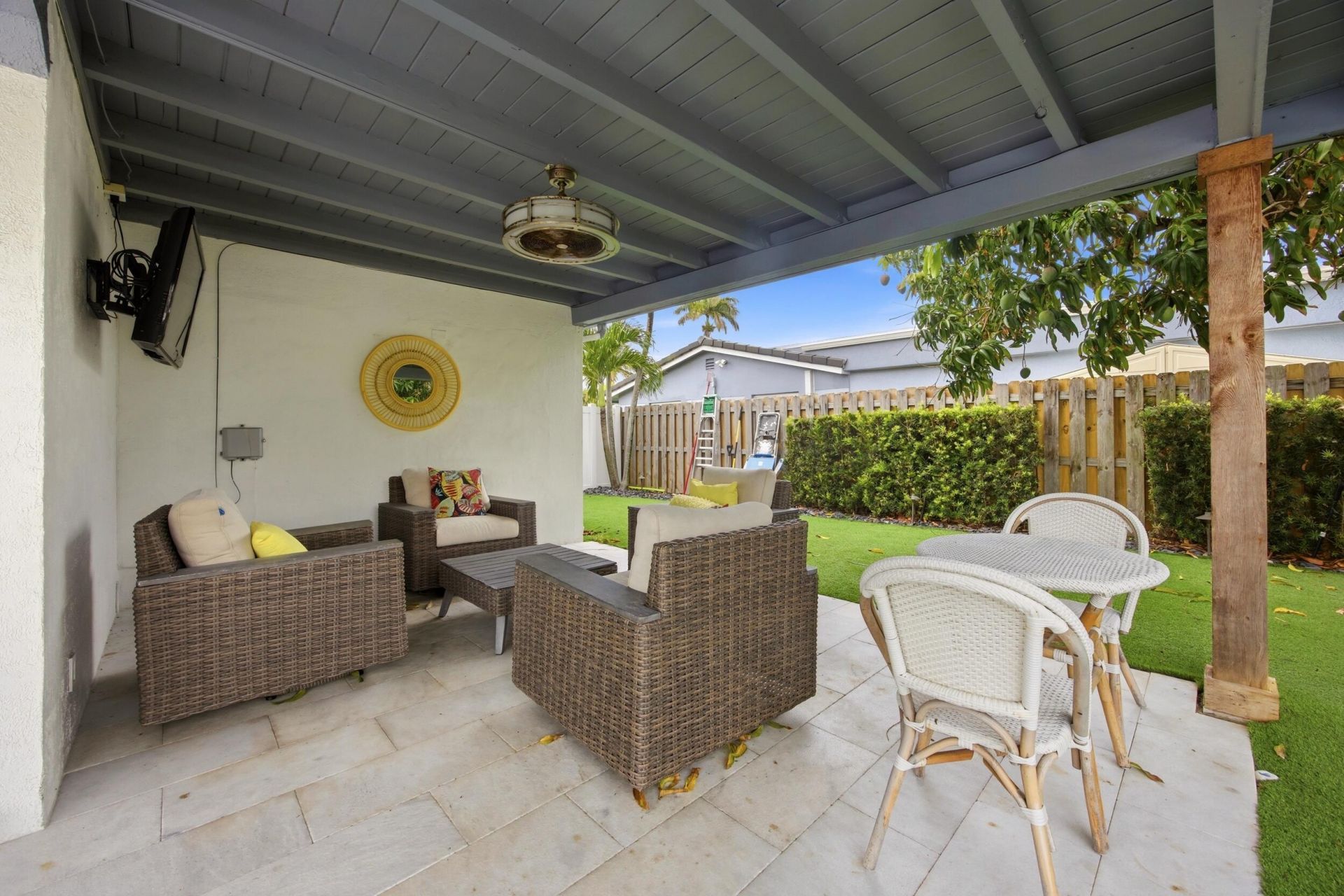 817 SE 16th Street, Deerfield Beach, FL 33441 Photo