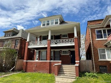 1561 W Grand Boulevard , Detroit, MI 48208