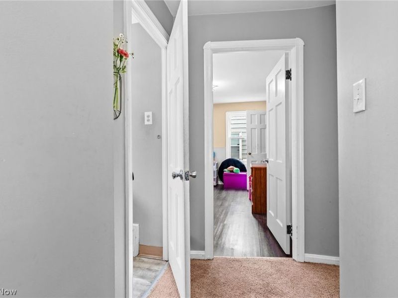 13417 Thraves Avenue , Garfield Heights, OH 44125 Photo 17