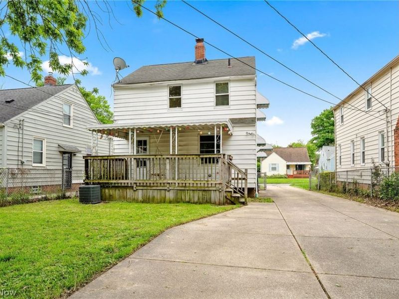 13417 Thraves Avenue , Garfield Heights, OH 44125 Photo 34