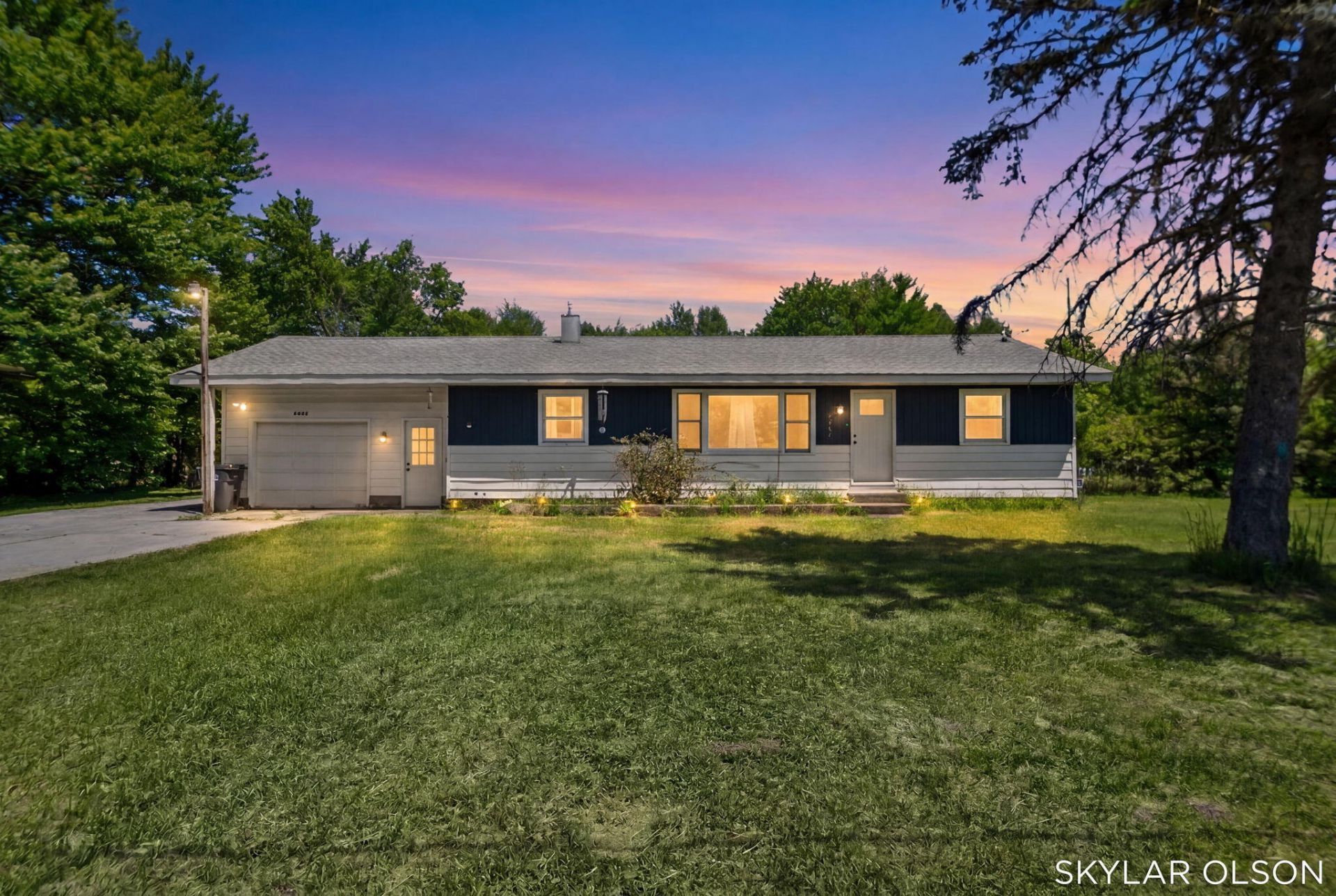4988 S Brooks Road, Fruitport, MI 49415 Main Photo