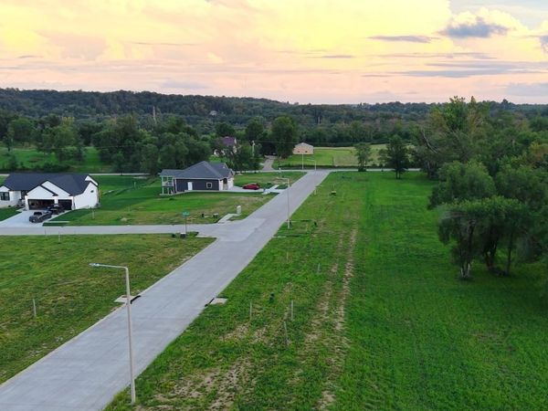 2018 Kestrel Drive SE, Cedar Rapids, IA 52403